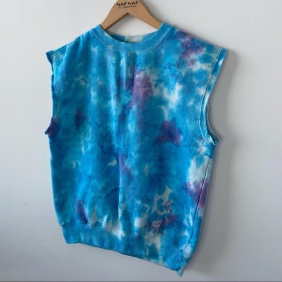 La Detresse blue blueberry mystic slevless pullover - Picture 2 of 7